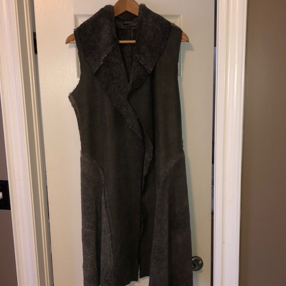 Ladies sleeveless jacket - Picture 1 of 5